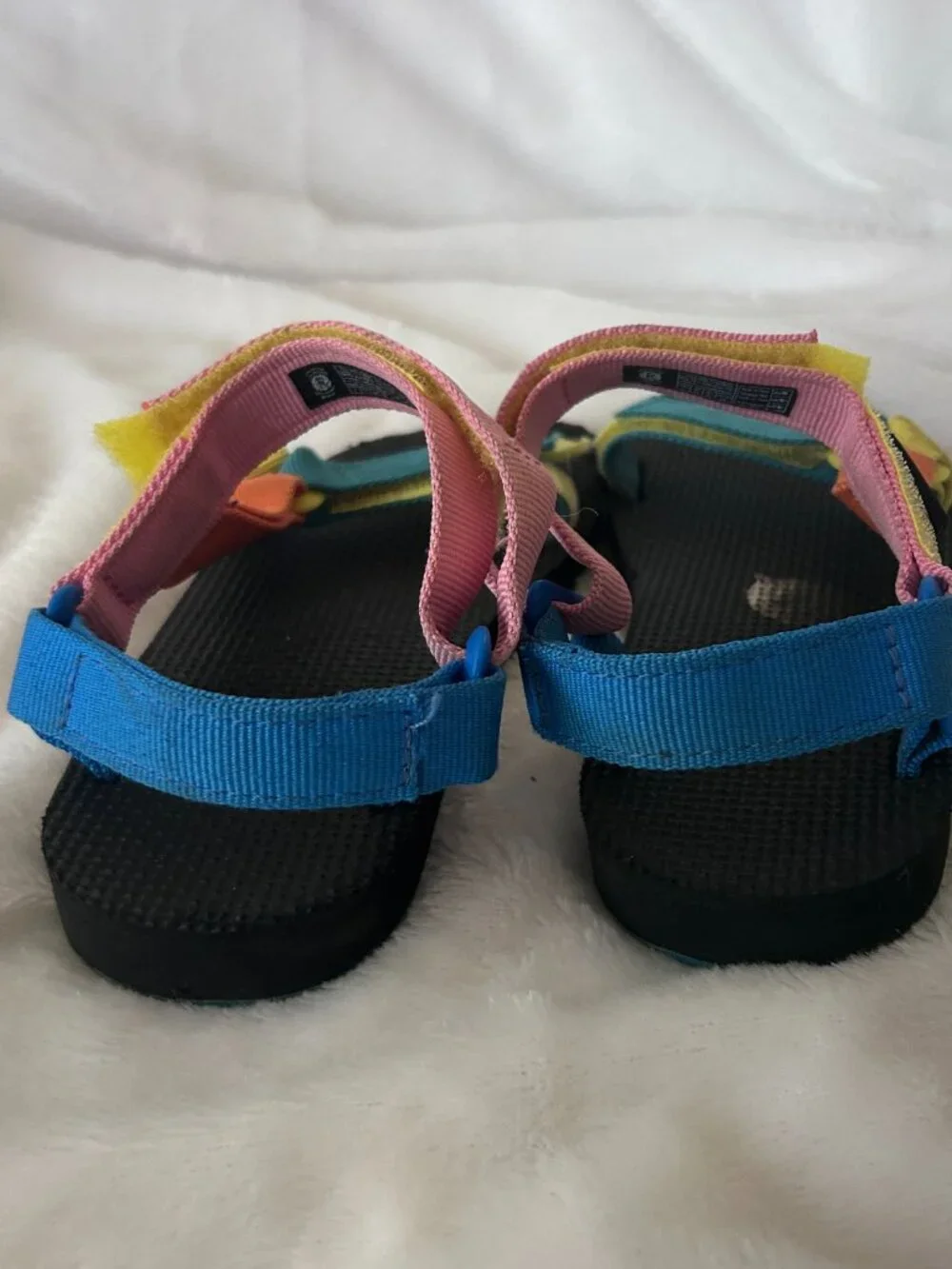 Teva Original Universal Sandals Youth Size 1 Water Shoes 90s Colorway